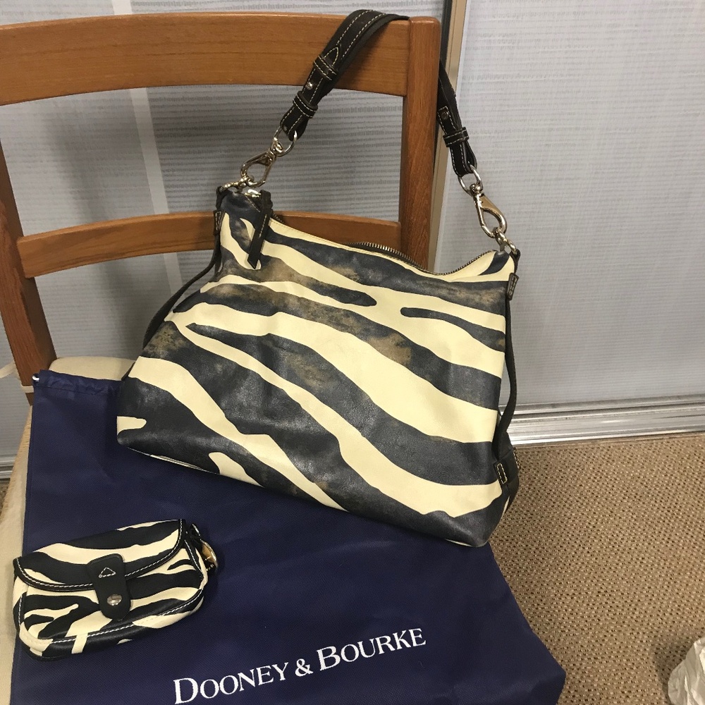 💗 Dooney & Bourke Distressed Animal Print Leather Hobo Bag w/ NEW Coin Purse - Picture 2 of 11